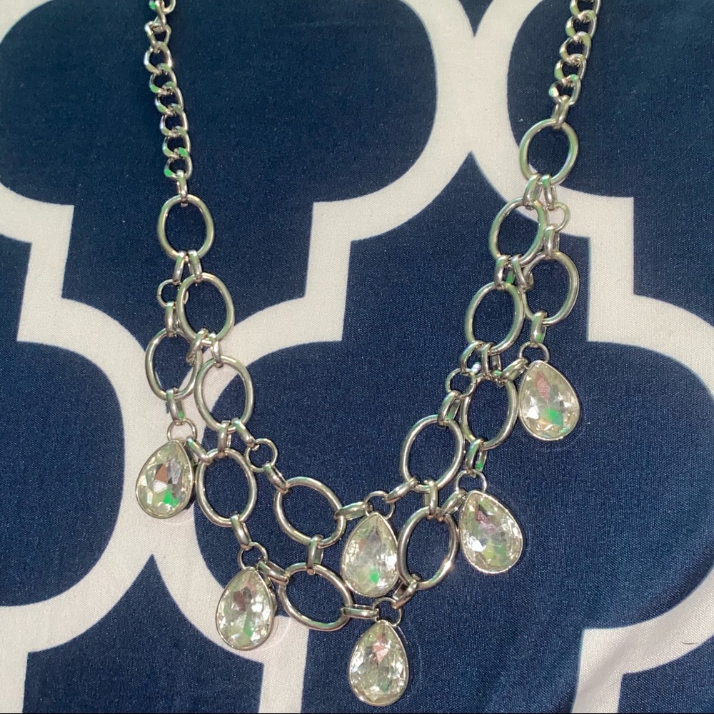 Teardrop necklace